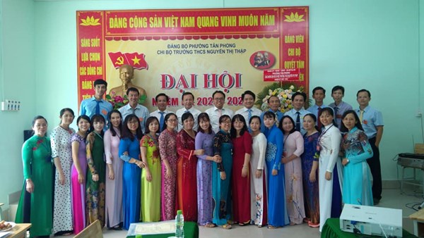 Chúc mừng Đại hội Chi bộ NTT  thành công tốt đẹp